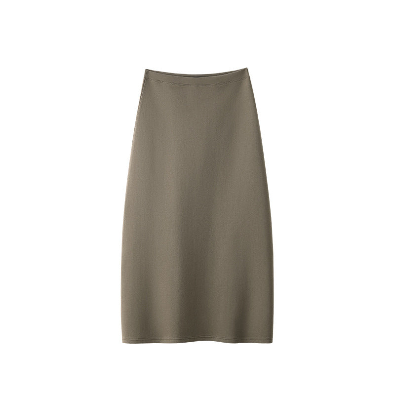 Slim and warm skirt