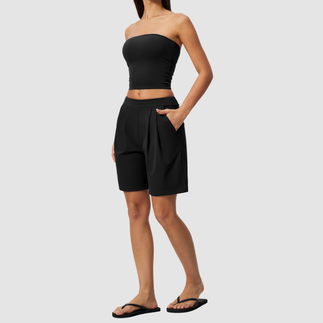 Wholesale Women’s Tube Top & Relaxed Shorts Yoga Set – Moisture-Wicking