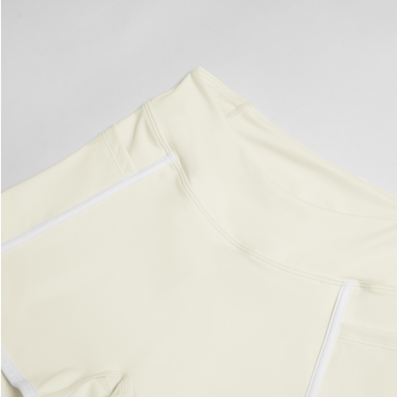 Beautiful Backless Sports Bra+Contrasting Fitness Shorts 2-piece set