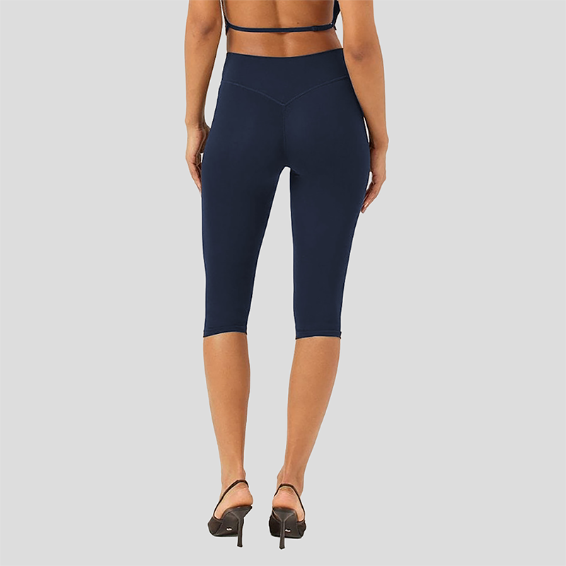 Wholesale High-Waist Color-Block Racerback Sports Bra & Biker Shorts Set – Sculpting Yoga 2-Piece