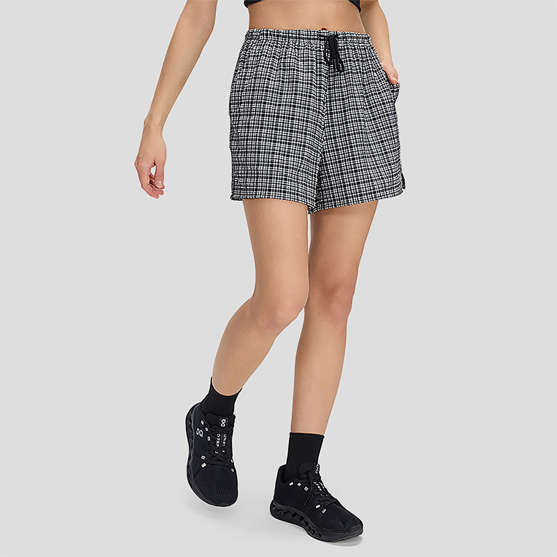 Wholesale plaid quick-drying running training shorts