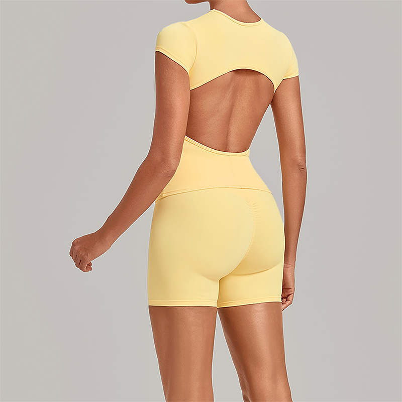 Wholesale Women's Open-Back Pleated Yoga Set Short Sleeve Crop Top & Shorts with Chest Pad