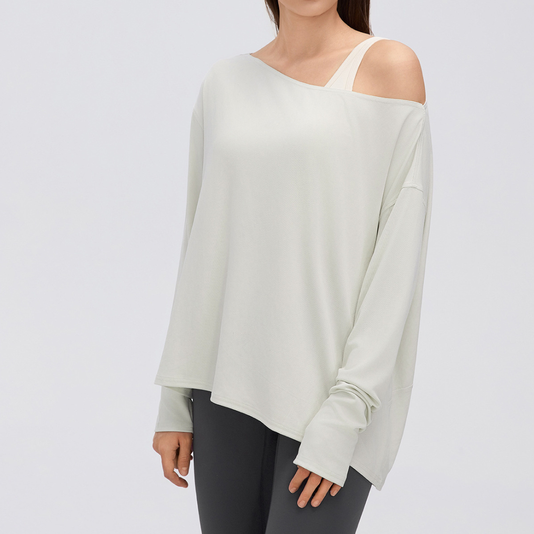 Wholesale Women's Activewear Loose Asymmetric-Shoulder Long-Sleeve Yoga Top