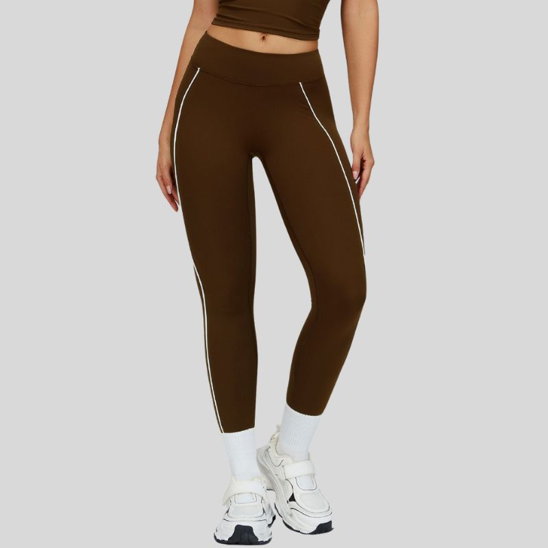 High-waisted contrasting color leggings