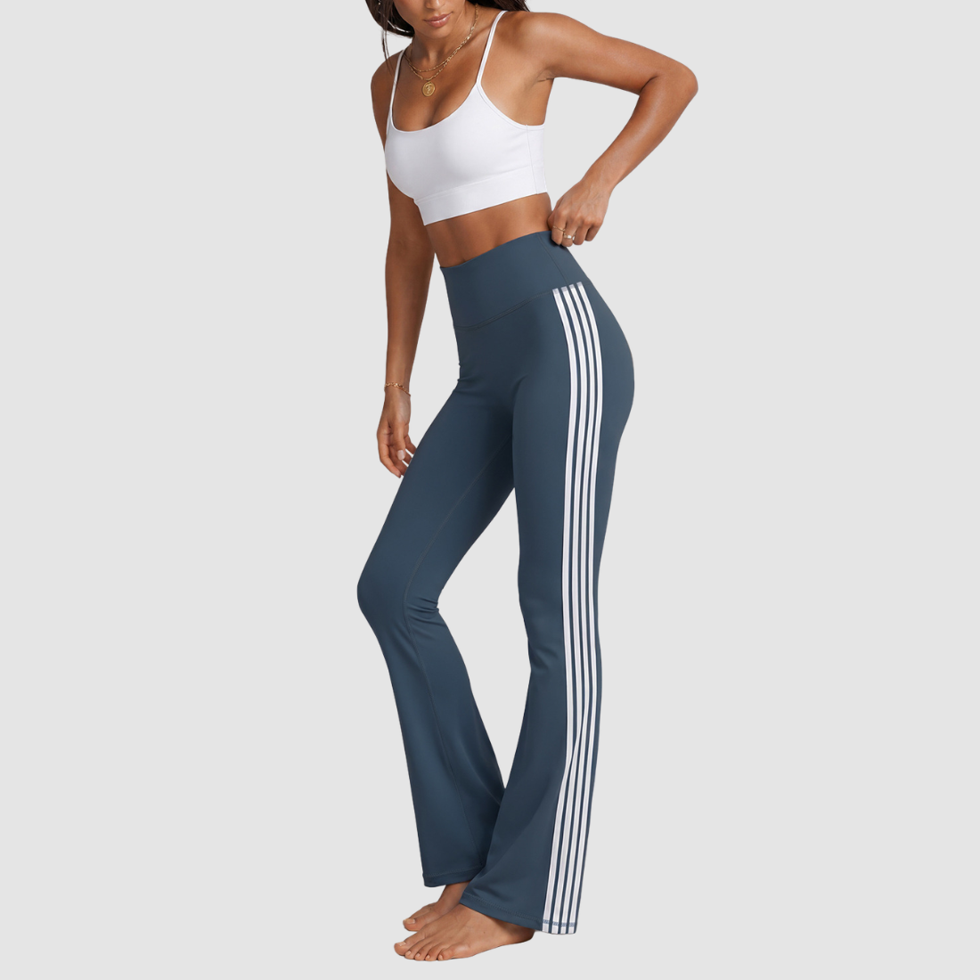 Wholesale Women's Contrast Sports Bra & Flare Yoga Pants Set – High-Waist Quick-Dry