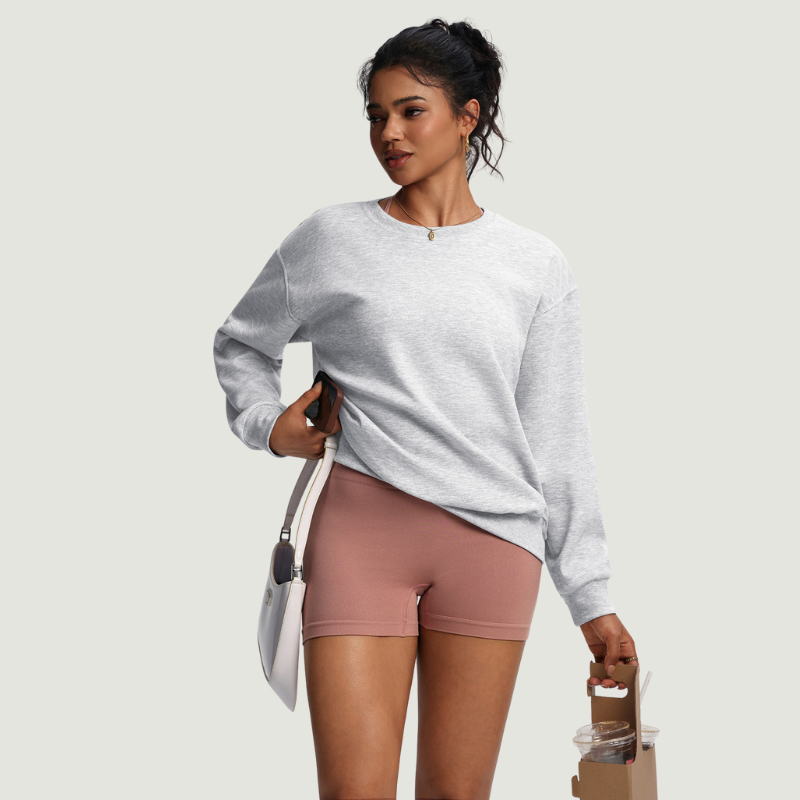 Wholesale crew neck t-shirts, loose-fitting women's sweatshirts