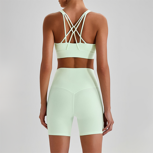 Wholesale Women's Quick-Dry Naked Feel Vest+Fitted Biker Shorts Yoga Set