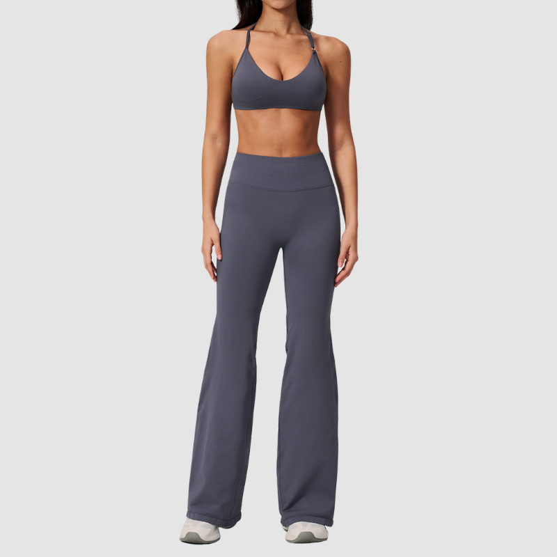 Wholesale Women's Sports Bra & Flare Pants Set – Seamless Yoga Activewear