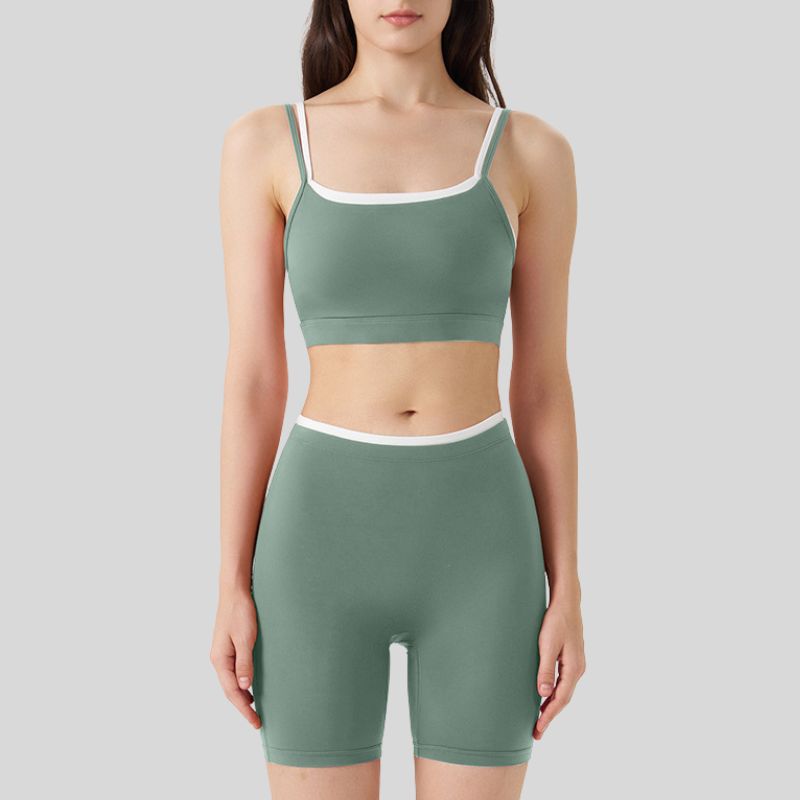 Fake two-piece contrasting color sports bra + shorts