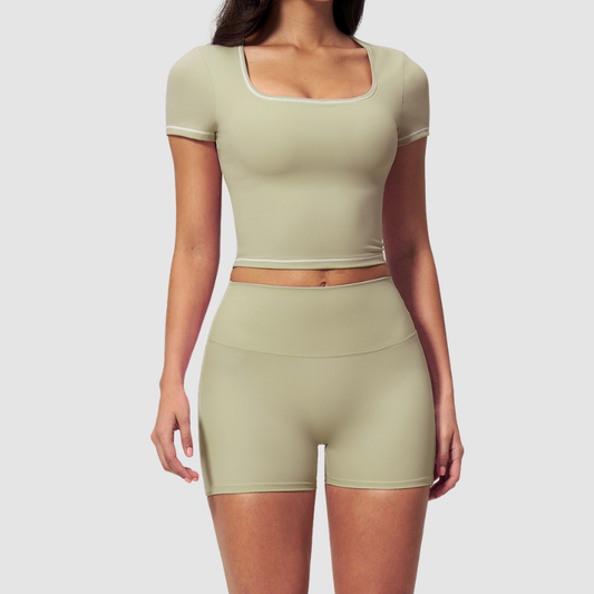 Wholesale Women's Seam-Detail Short Sleeve Crop Top + High-Waist Shorts Set – Butt-Lifting Yoga Gym Activeweare