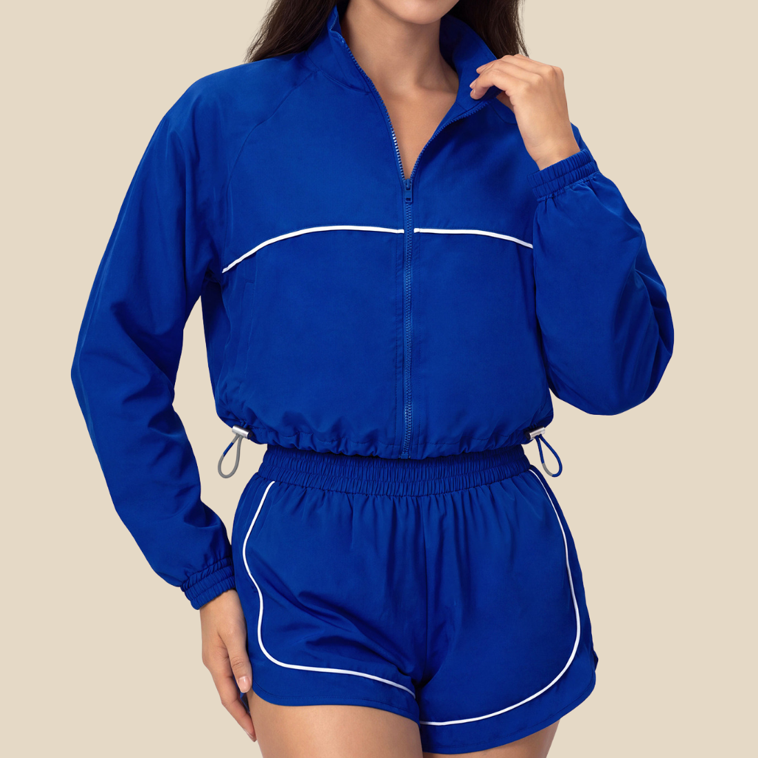 Wholesale Women's Activewear Stand-Collar Zip Jacket & Hip-Lift Shorts Two-Piece Set