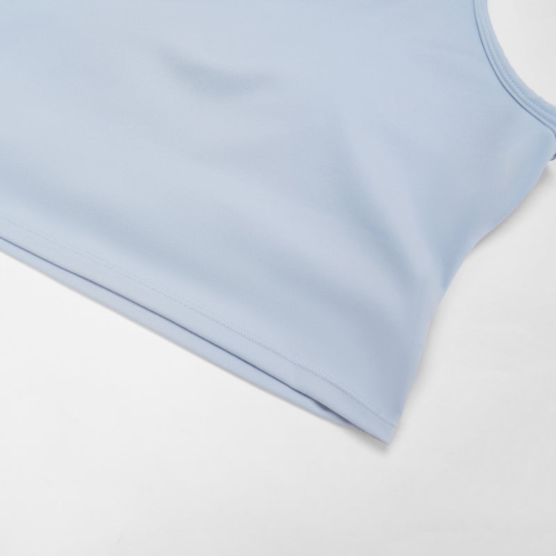 Two-piece contrasting sports tank top