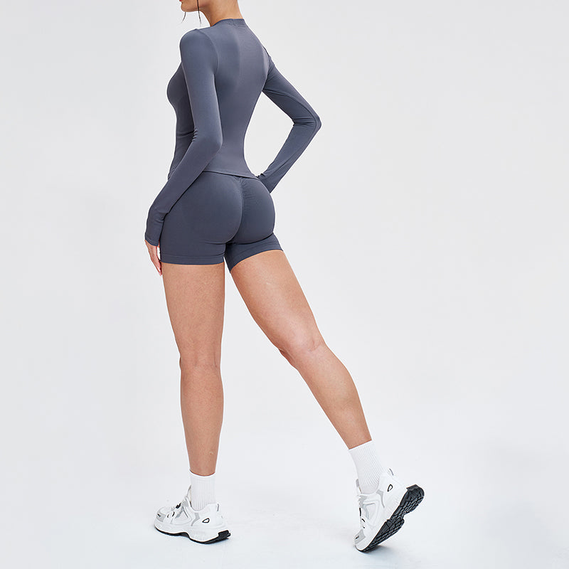 Wholesale solid color long-sleeved top + shorts