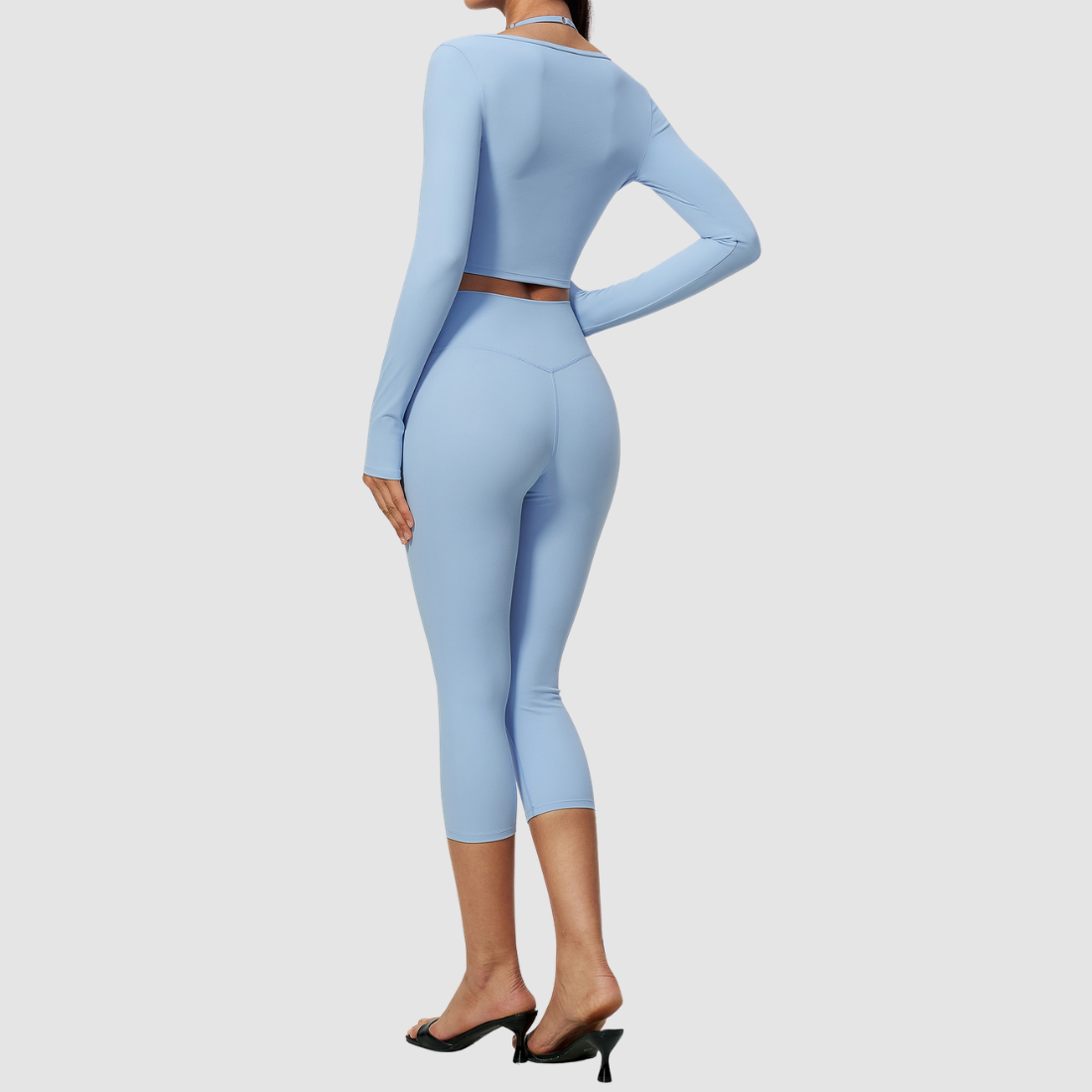 Wholesale Women's Activewear Brushed Bra, Capri Pants & Long-Sleeve 3-piece Yoga Set