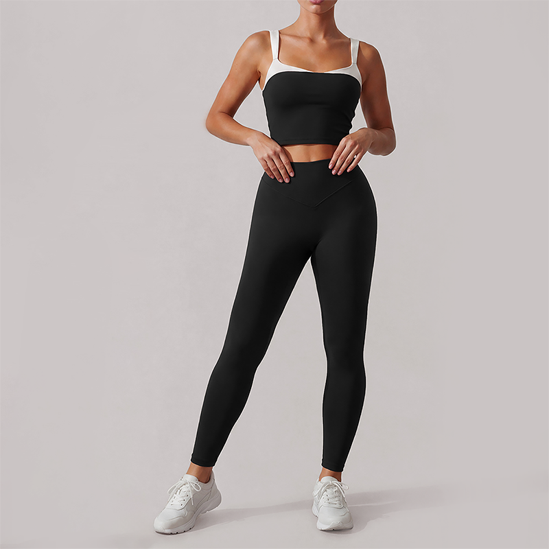 Wholesale Women's Quick-Dry Yoga Set Sleeveless Sports Bra & Capri Pants with Chest Pad