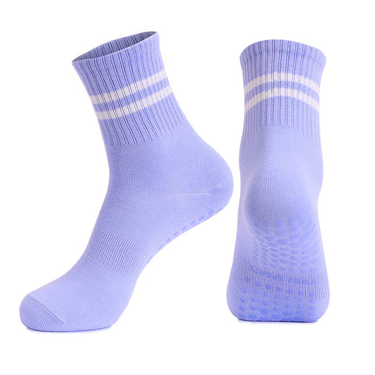 Wholesale Non-Slip Terry-Cushion Athletic Yoga Socks | Wonderxfans bulk activewear