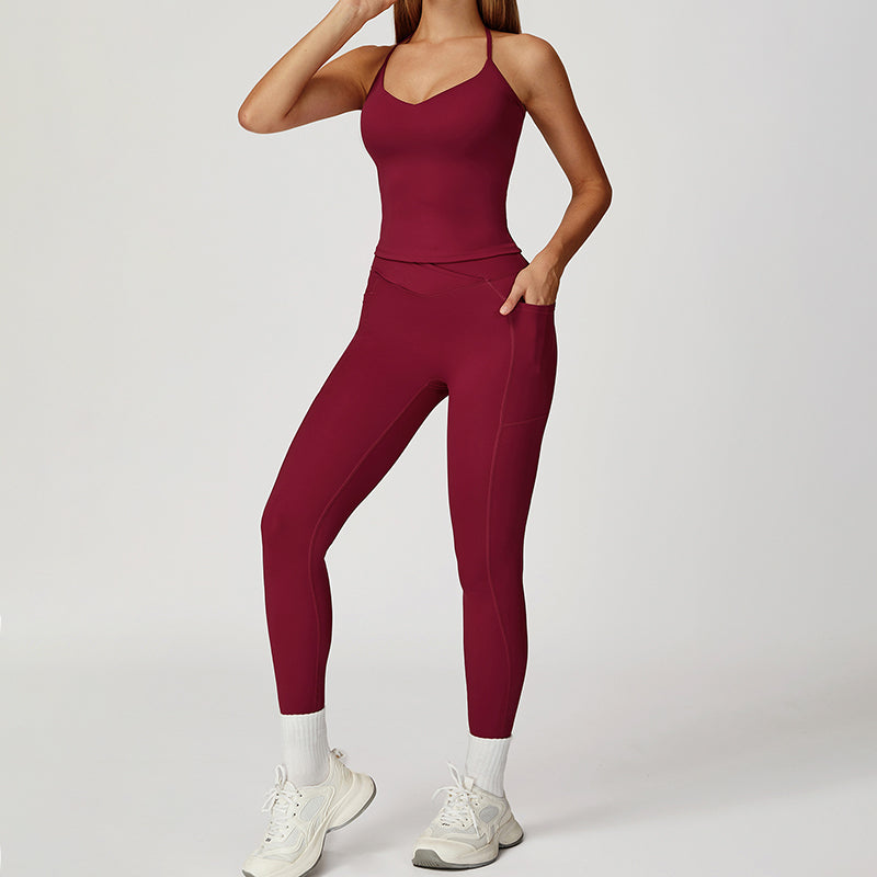 Snug-Fit Tank Top + V-Shaped Waistline Leggings 2-Piece Set