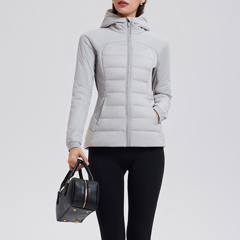 Slim and lightweight down jacket with hood