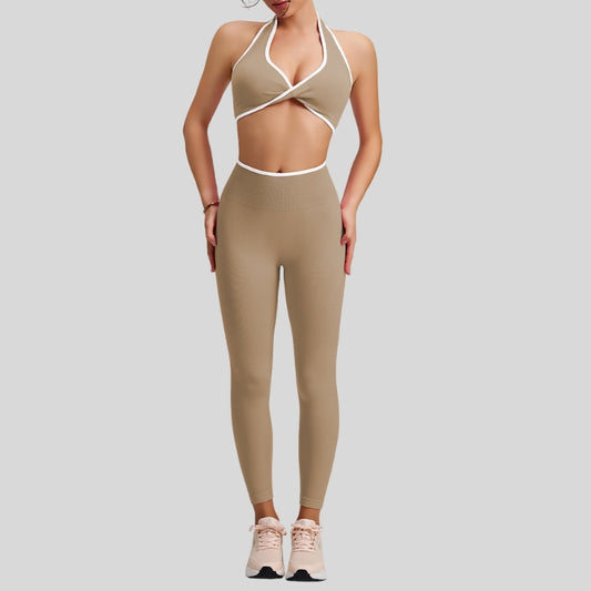 Wholesale Color-Block Twist Front Bra + | Wonderxfans bulk activewear