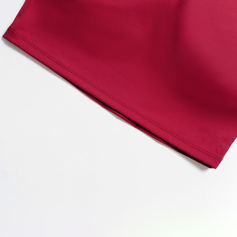 Slim-fitting long-sleeved top + tight-fitting athletic shorts 2-piece set