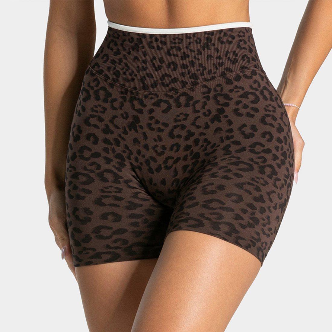 Wholesale Women's Seamless Leopard Print High-Waist Yoga Shorts