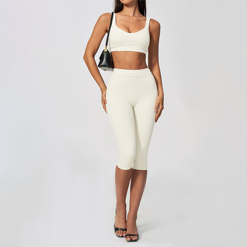 Wholesale Women's Colorblock Brushed Yoga Set: Sports Bra & Biker Shorts