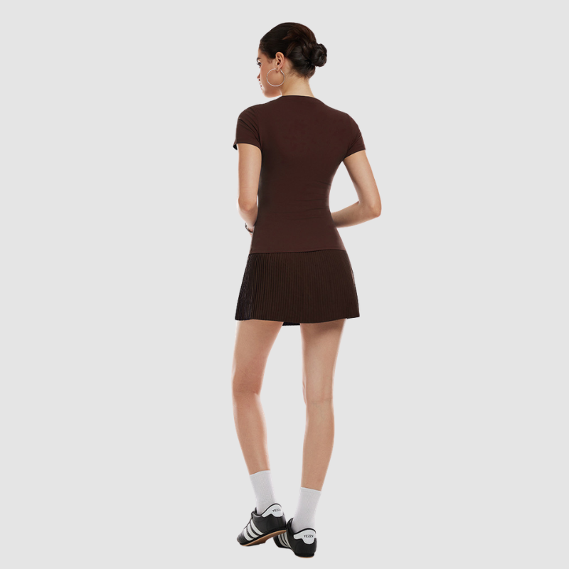 Wholesale Women's V-Neck Open-Back Short Sleeve Top & Pleated Skirt Set