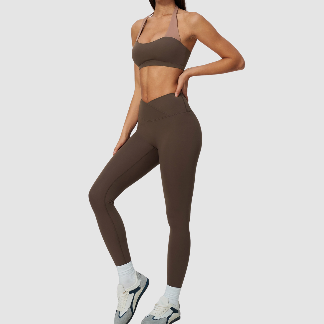 Wholesale Women's Color-Block Sports Bra & Leggings Two-Piece Set