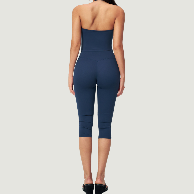 Wholesale Women's Seam-Detail Tank Top + Mid-Length Shorts Set – Butt-Lifting Yoga Gym Activewear