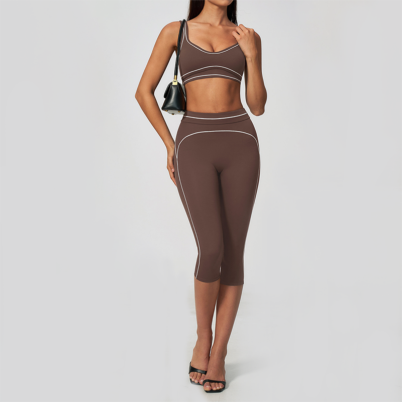 Wholesale Women's Colorblock Brushed Yoga Set: Sports Bra & Biker Shorts