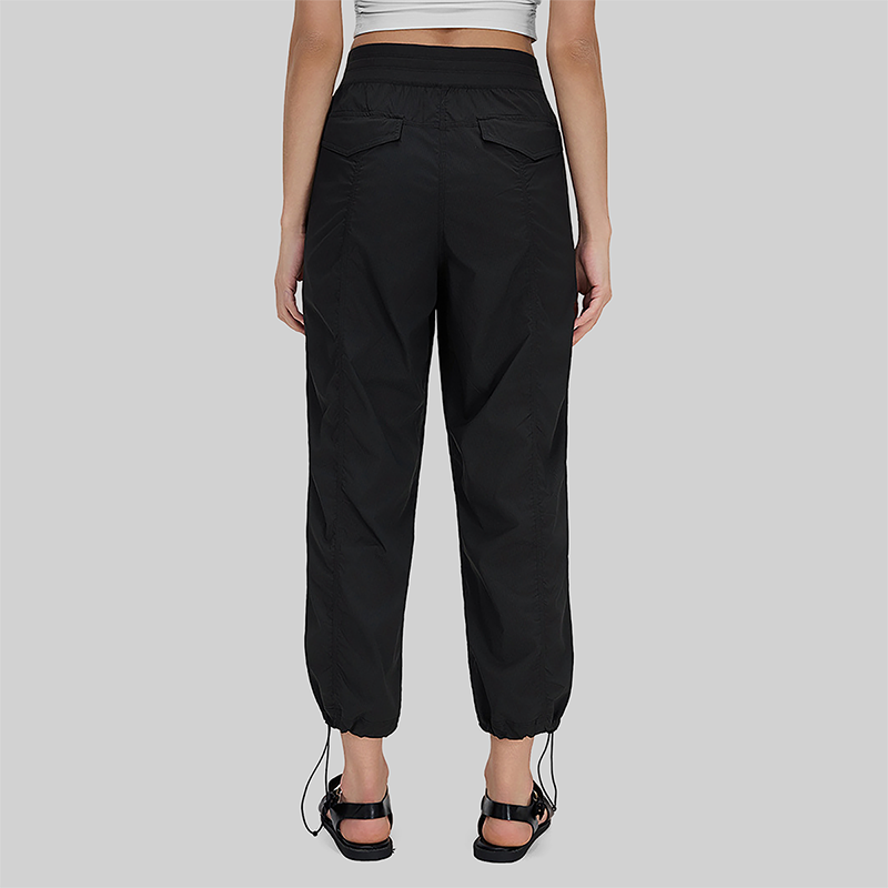 Wholesale quick drying loose fit sports pants