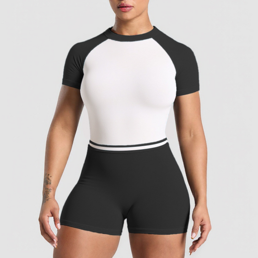 Contrasting short-sleeved top + shorts+headband  3-piece set