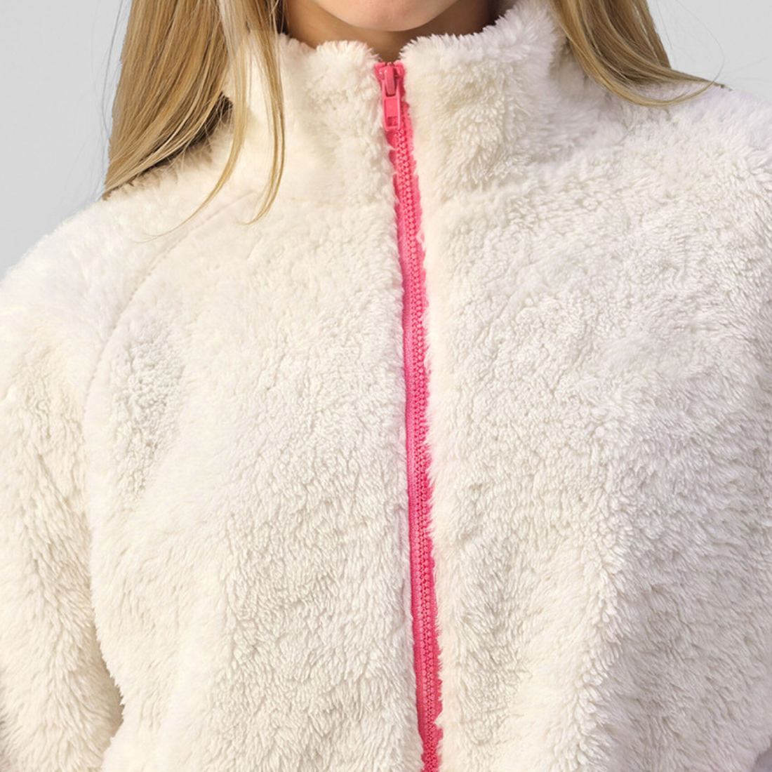Wholesale Activewear Thick Stand-Collar Zip Pocket Outdoor Jacket