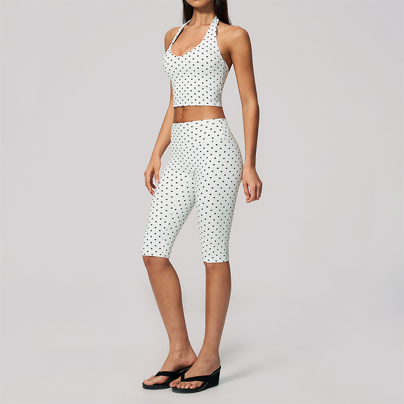 Wholesale Women's Deep V high-elastic polka-dot vest + high-waisted Capri Shorts Set