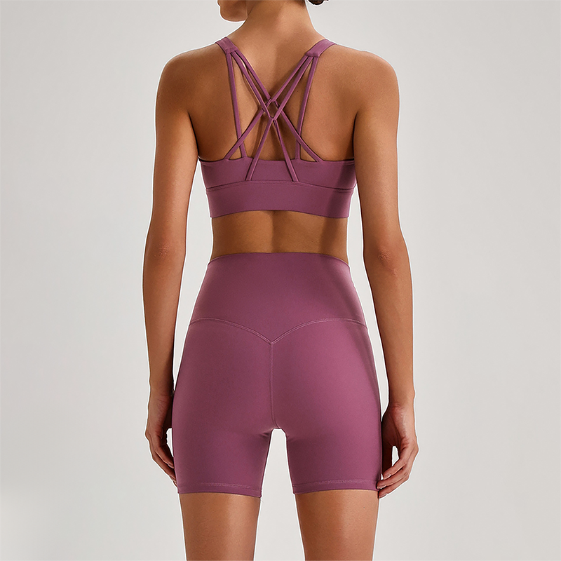 Wholesale Women's Quick-Dry Naked Feel Vest+Fitted Biker Shorts Yoga Set
