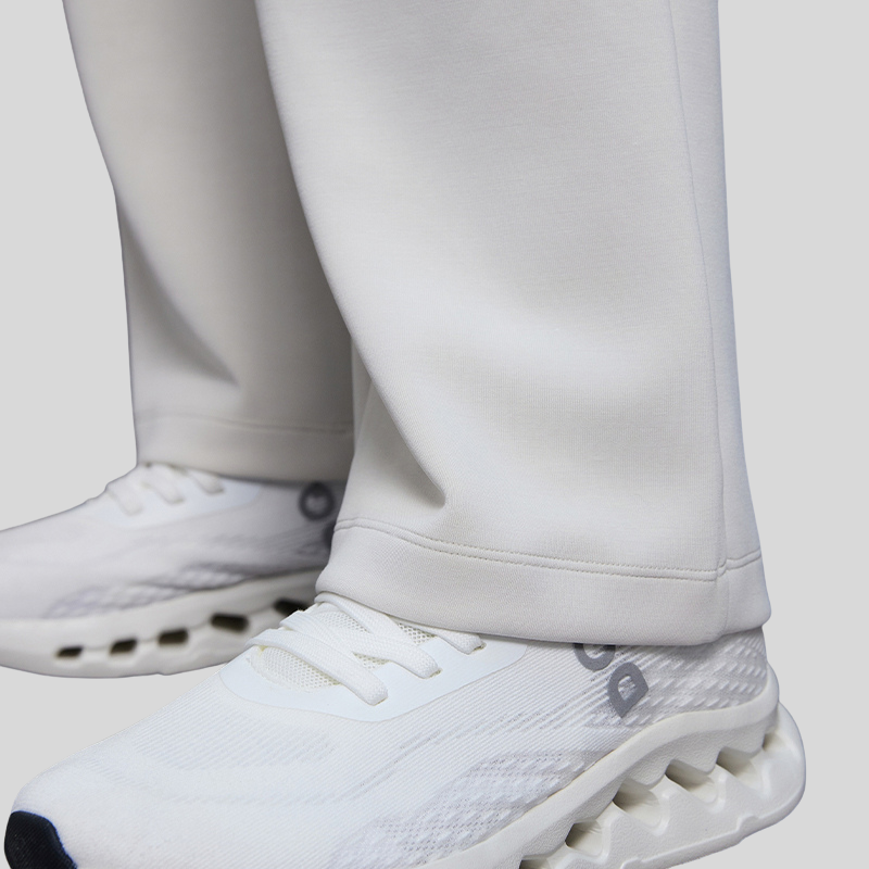 Women's high-waisted straight-leg pants