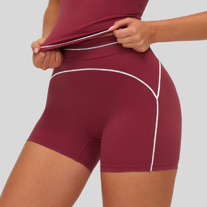 Contrasting stitching shorts