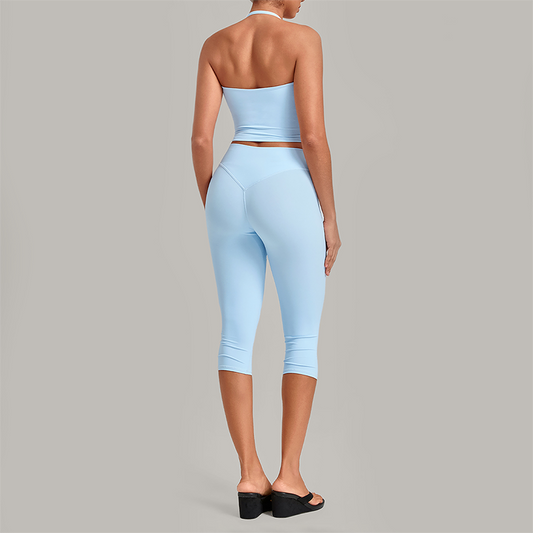 Wholesale Women's Halter Neck Yoga Set – High Elasticity Capri Pants Fitness Activewear