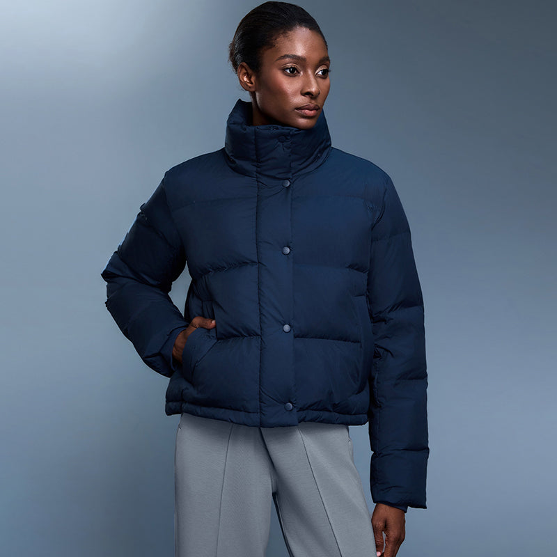 Detachable-hood relaxed-fit down jacket