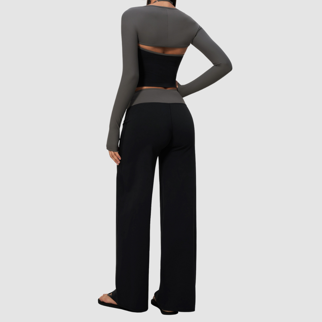Wholesale Women’s 3-Piece Halter Yoga Set – Tank, Long Pants & Shrug