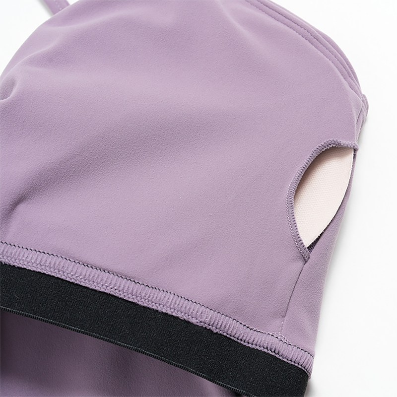 Wholesale Women's Cross-Back High Waist Yoga Set Sports Bra & Shorts with Chest Pad