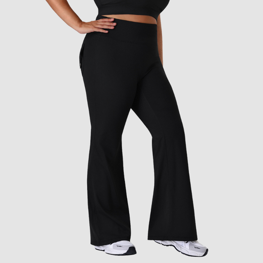 Wholesale high-waisted plus-size yoga flare pants | Wonderxfans bulk activewear
