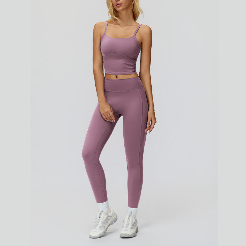 Sports vest with U-shaped+High-waisted slim-fit leggings 2-piece set