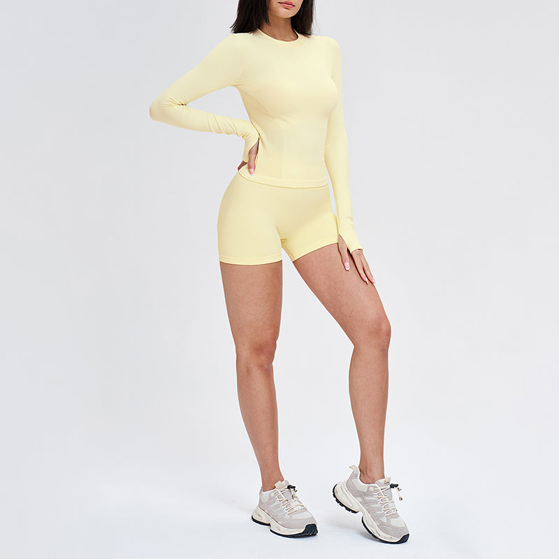 Wholesale solid color long-sleeved top + shorts