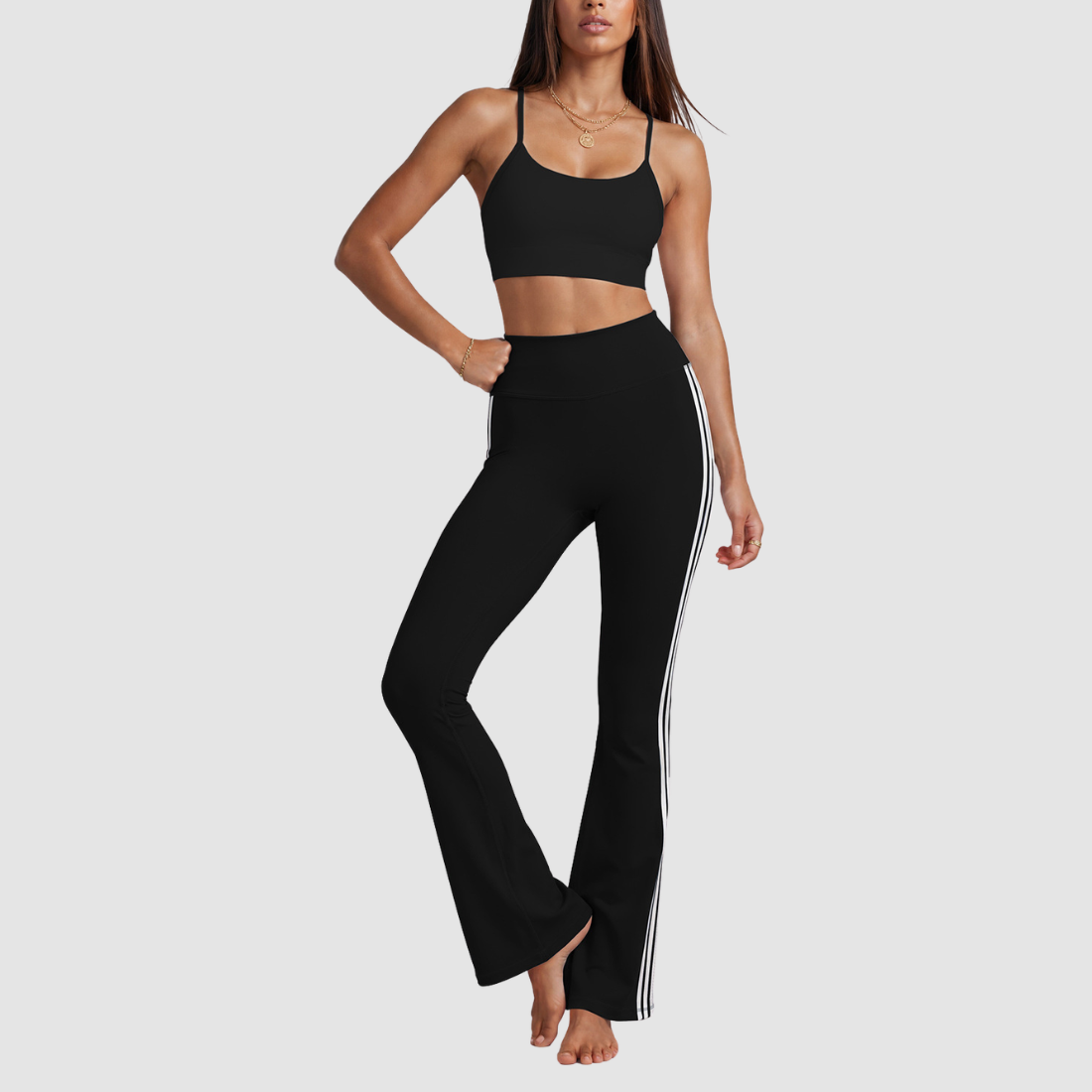 Wholesale Women's Contrast Sports Bra & Flare Yoga Pants Set – High-Waist Quick-Dry