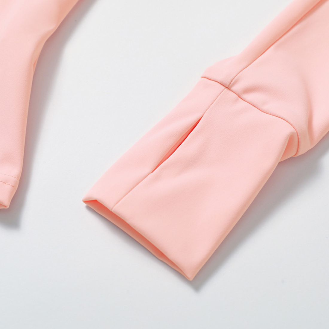 Wholesale 3-Piece Yoga Set – Cardigan Jacket & Bra & Shorts Fitness Outfit