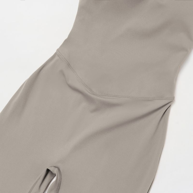 Slimming jumpsuit with cutout back