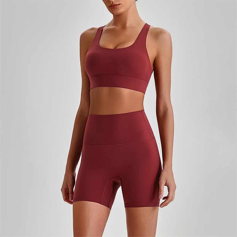 Wholesale Women's Quick-Dry Naked Feel Vest+Fitted Biker Shorts Yoga Set