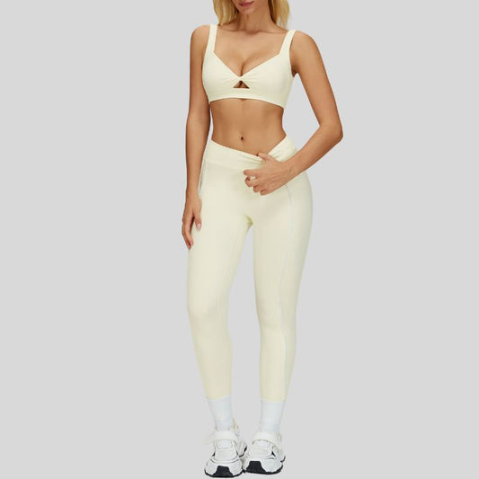 Wholesale Beautiful Backless Sports Bra+High-waisted contrasting | Wonderxfans bulk activewear