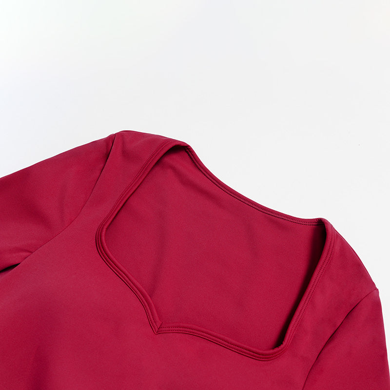 V-neck long-sleeved top with removable bra pads